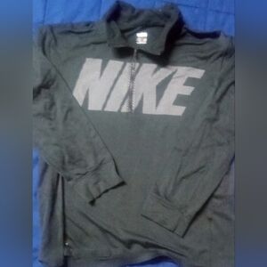 Nike Men's Dark Gray/Black Long Sleeve Quarter Zip
